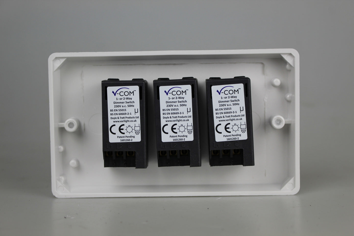 Varilight KQDP183W V-COM 3 x 25 - 180W LED Dimmer