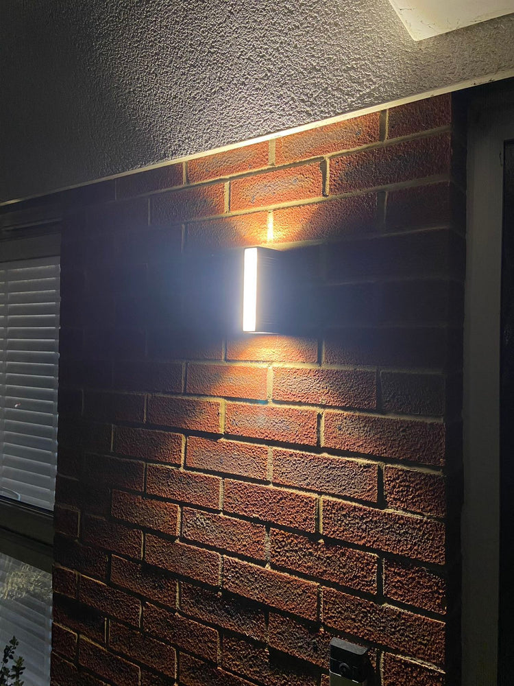 Ren 12W / 18W Up/Down/Forward Outdoor Wall Light! #outdoorlighting #outdoorlights #outdoorlightingdesign #landscaping #landscape