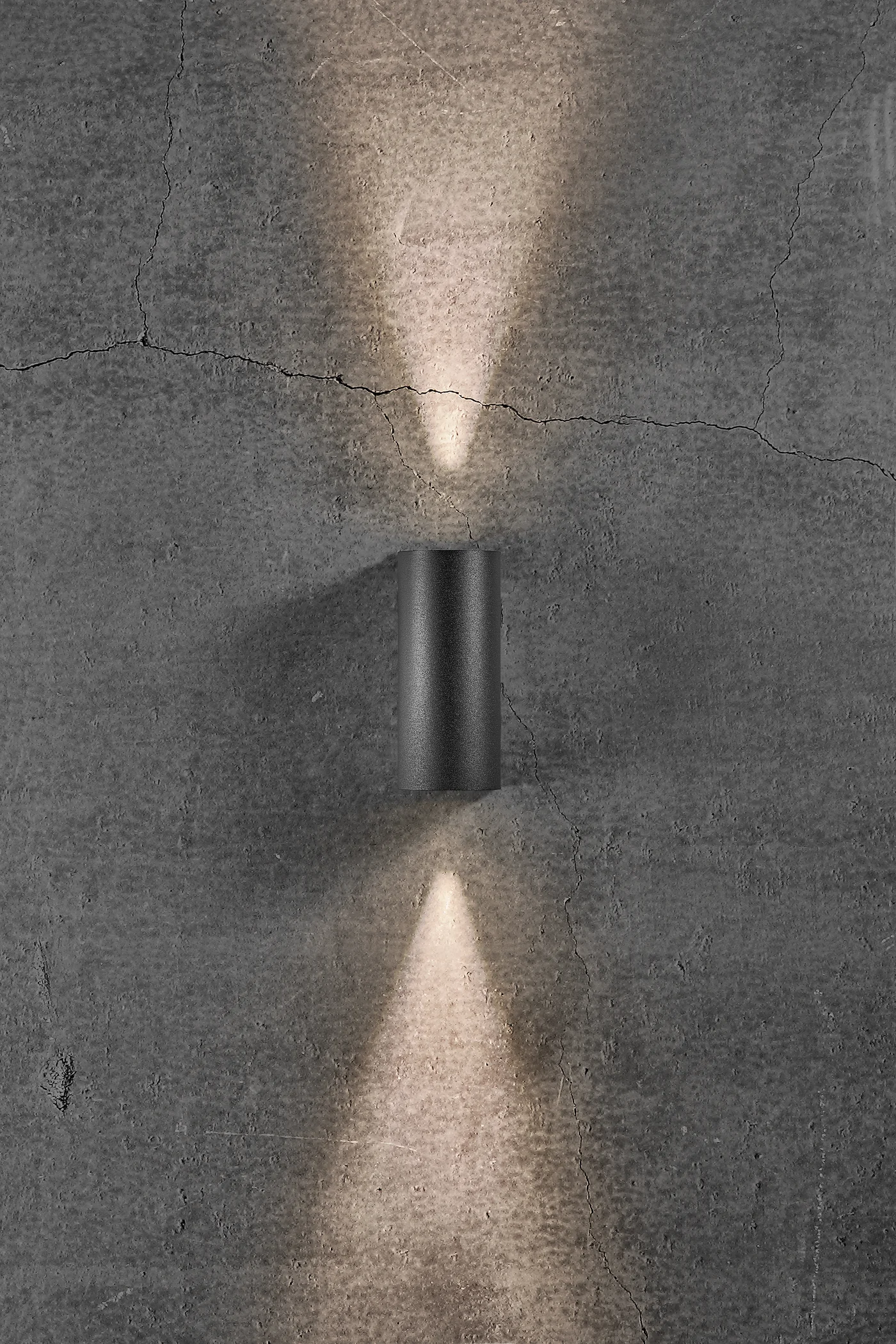 
                  
                    Alon- Upward and Downward IP44 Outdoor Wall Light Lacquered Metal Construction, Ideal for Driveway & Main Entrance, Three Light Effects, High Lumen
                  
                