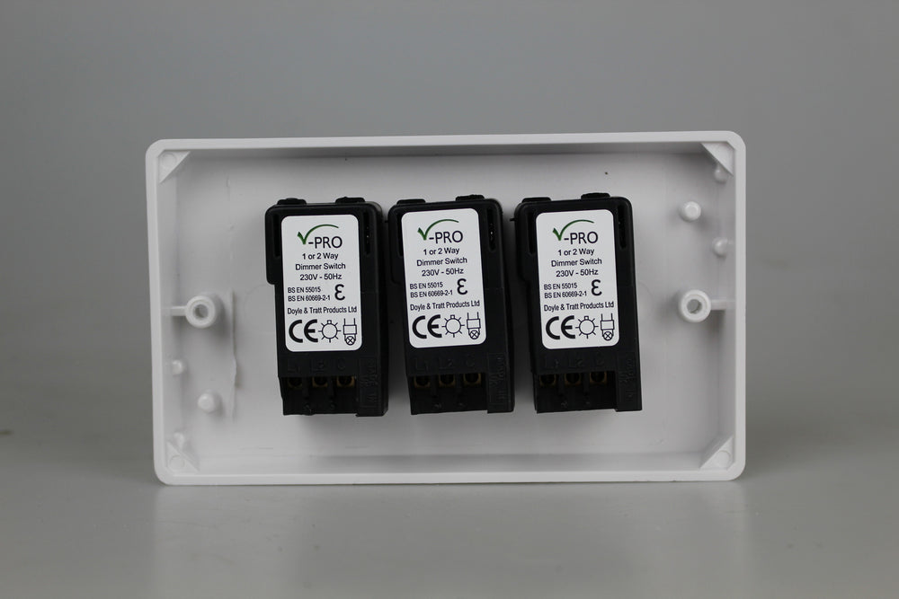 
                  
                    Varilight JQDP303W V-PRO 3 x 0W - 120W LED Dimmer
                  
                